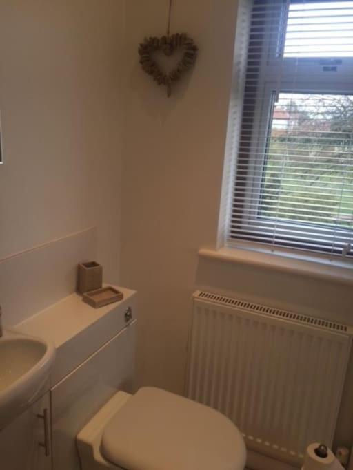 Cotswold Edge Guest Suite With Broadway Hill View Badsey Exterior foto